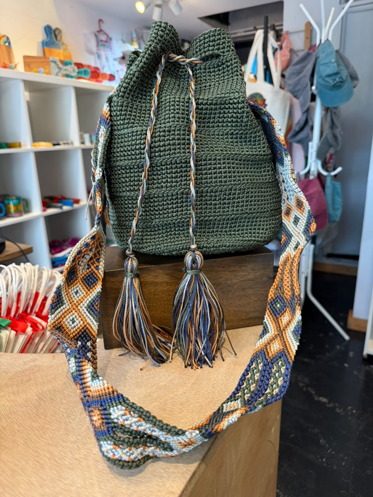 Bolsa Wayuu tejida · Tipo costal · color verde